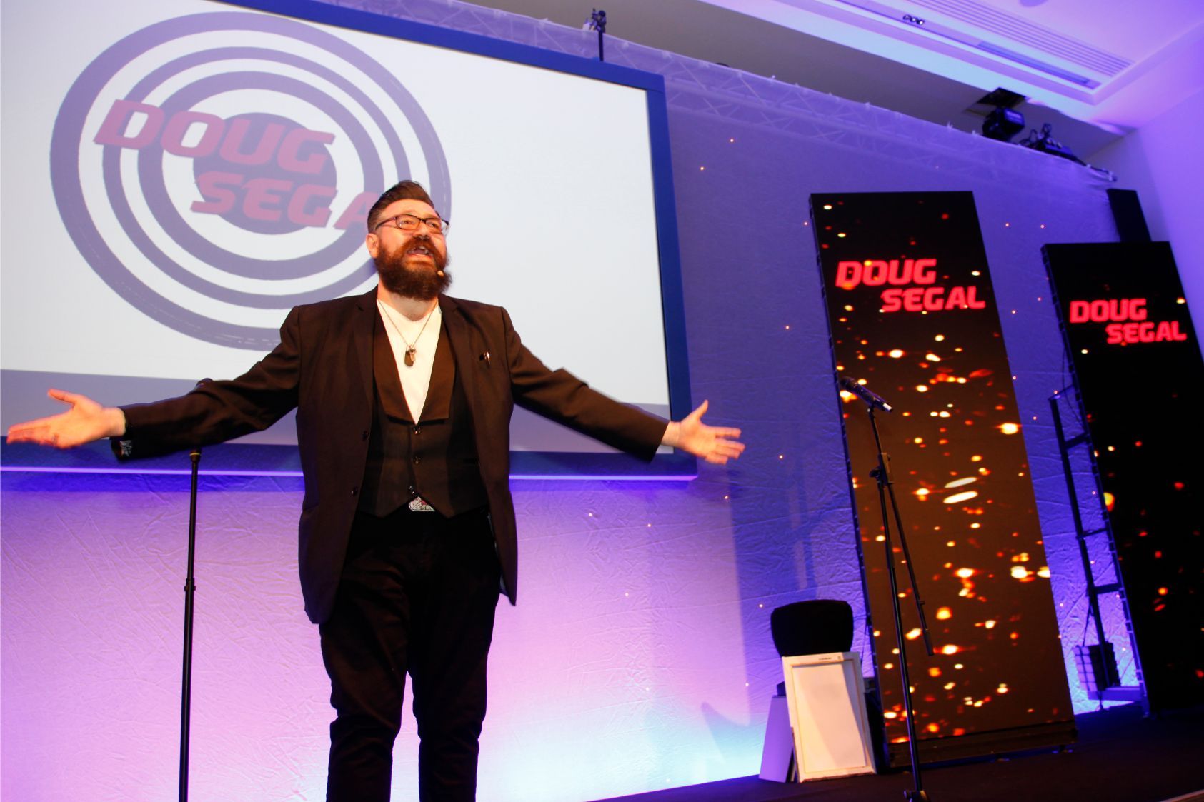 Doug Segal Magician Review Corporate Event Staffordshire