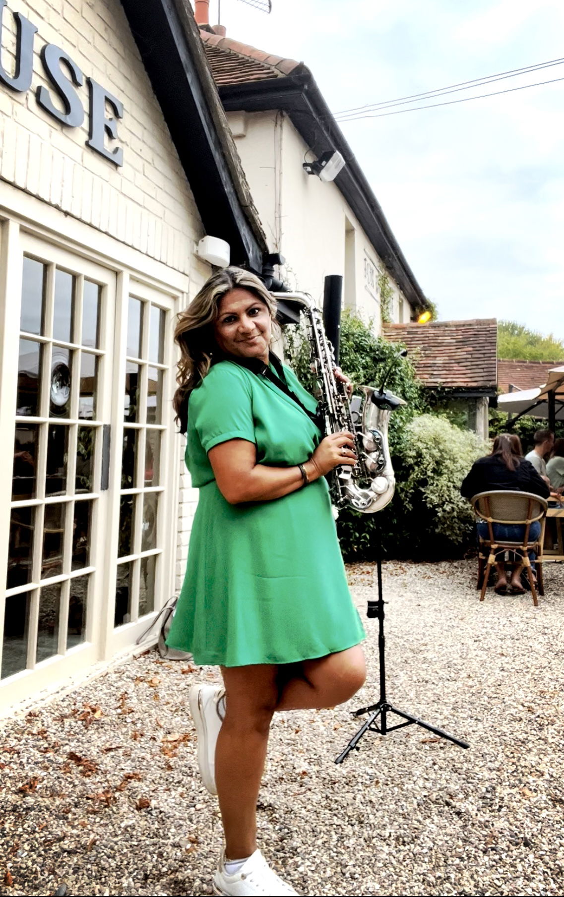 Mads on Sax Saxophonist Review Hotel / Restaurant Event Essex