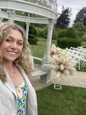 Event Kelly Barnes Singer Guitarist Northamptonshire