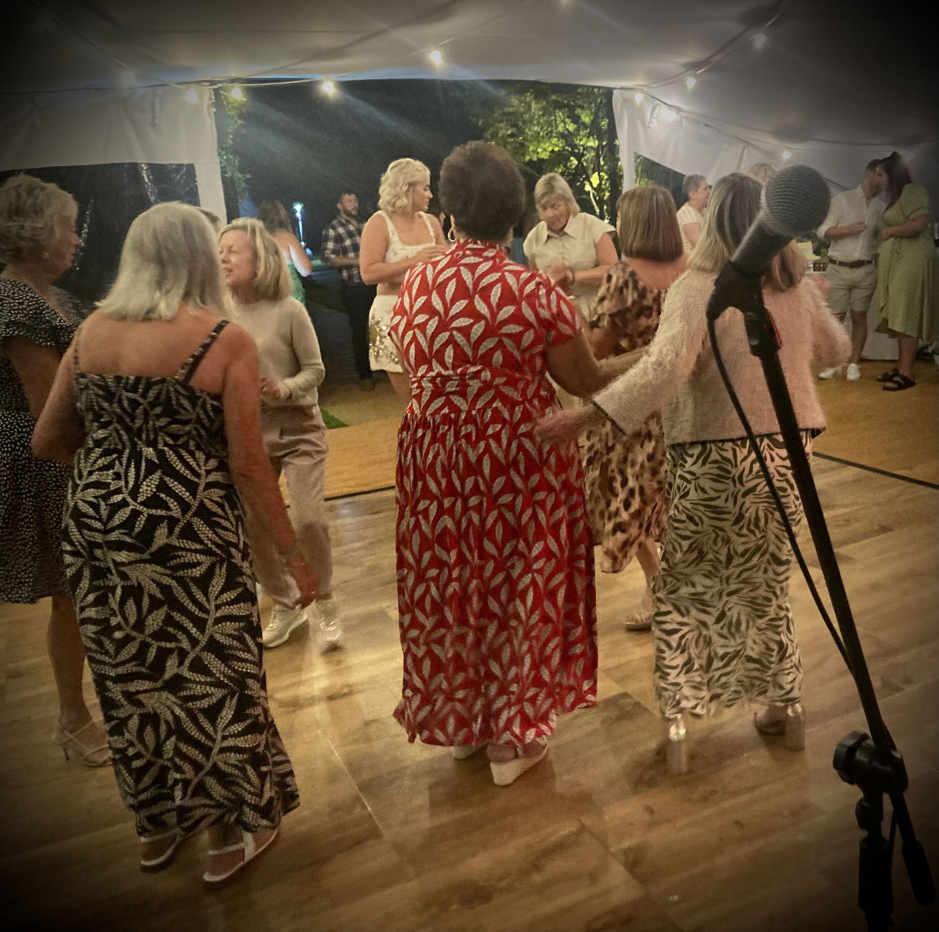 Chasing Tapes Function Band Review Private Party Rhondda Cynon Taf