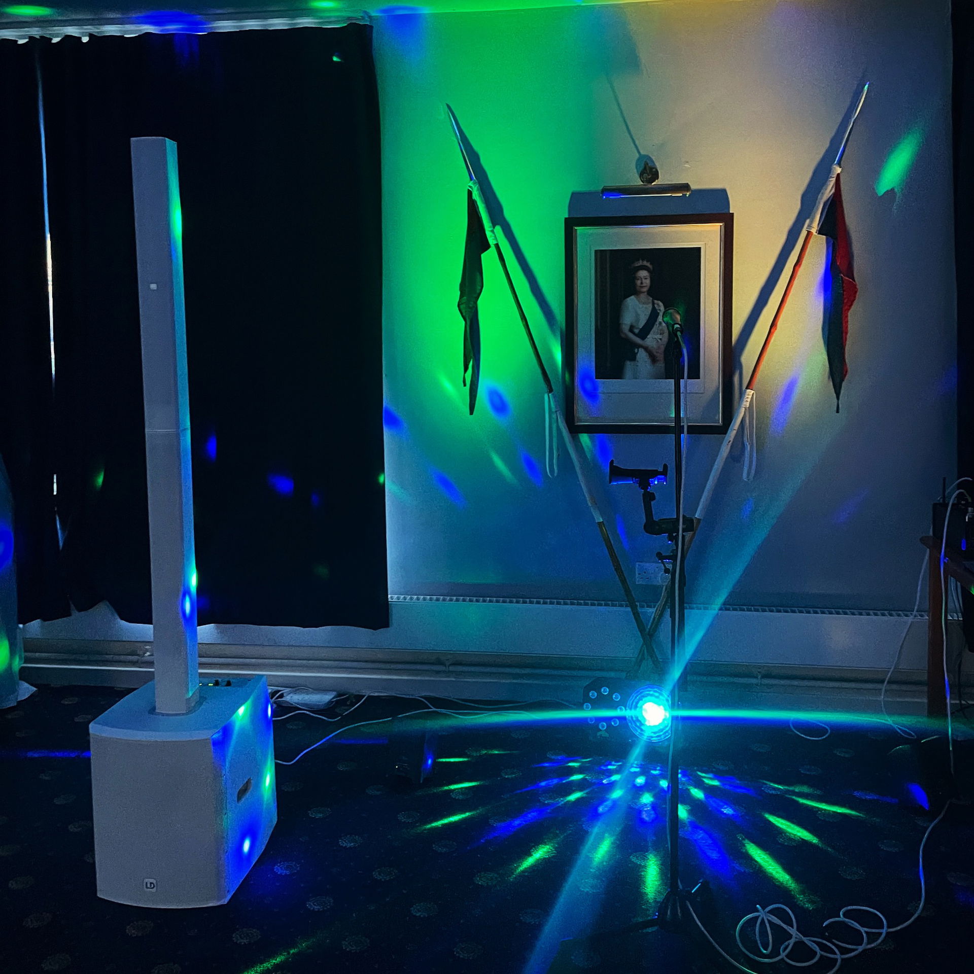 Tom Charles Singer Guitarist Review HM Forces / Army / Navy / RAF Event North Yorkshire