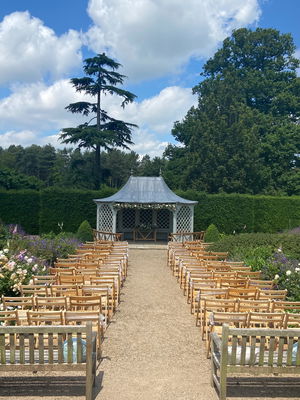 Event Kelly Barnes Singer Guitarist Northamptonshire