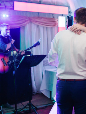 Event Jamie Vox Singer Guitarist Essex