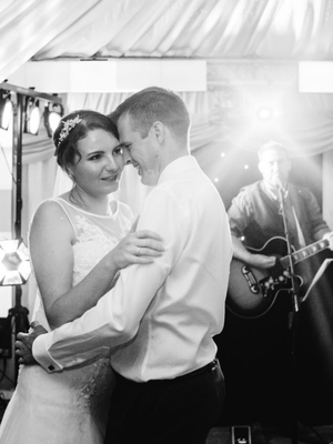 Event Jamie Vox Singer Guitarist Essex