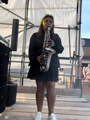 Event Mads on Sax Saxophonist Essex