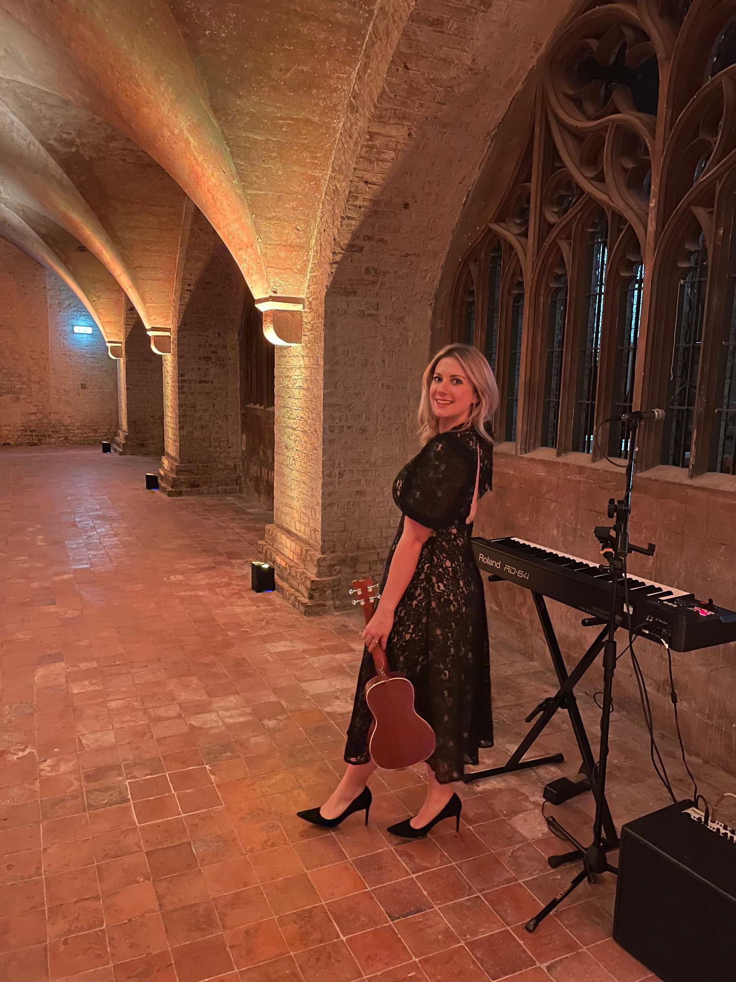 Florence Smith Singer Guitarist Review Wedding London