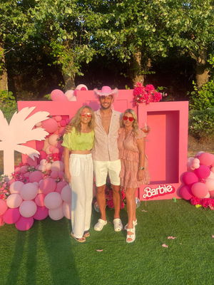 Event Kelly Barnes Singer Guitarist Northamptonshire