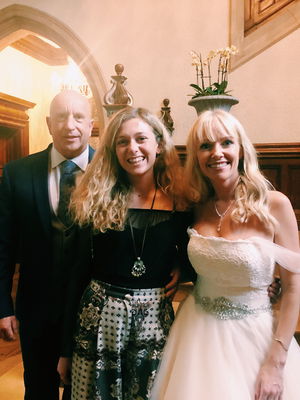 Event Kelly Barnes Singer Guitarist Northamptonshire