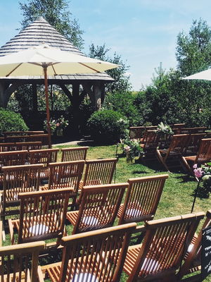 Event Kelly Barnes Singer Guitarist Northamptonshire