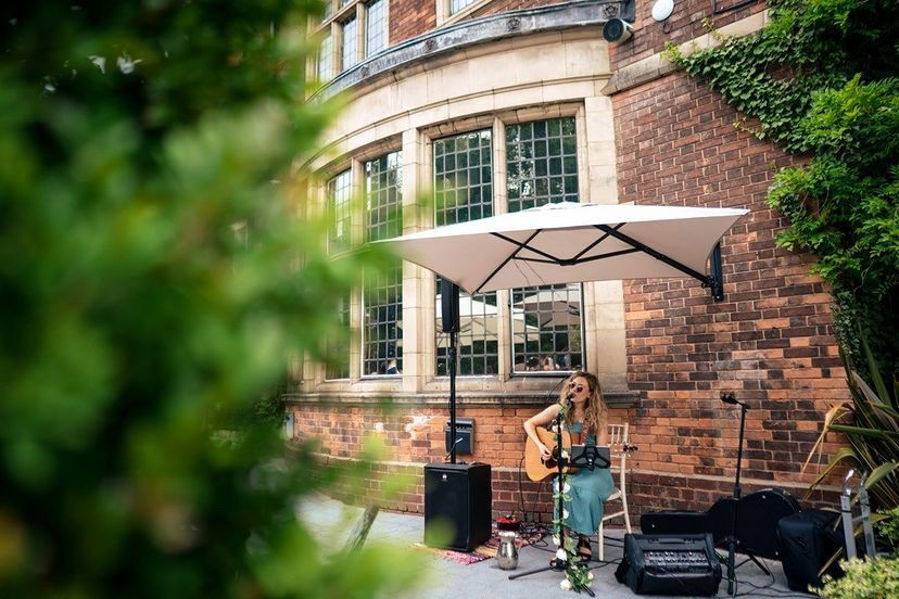 Kelly Barnes Singer Guitarist Review Wedding West Midlands