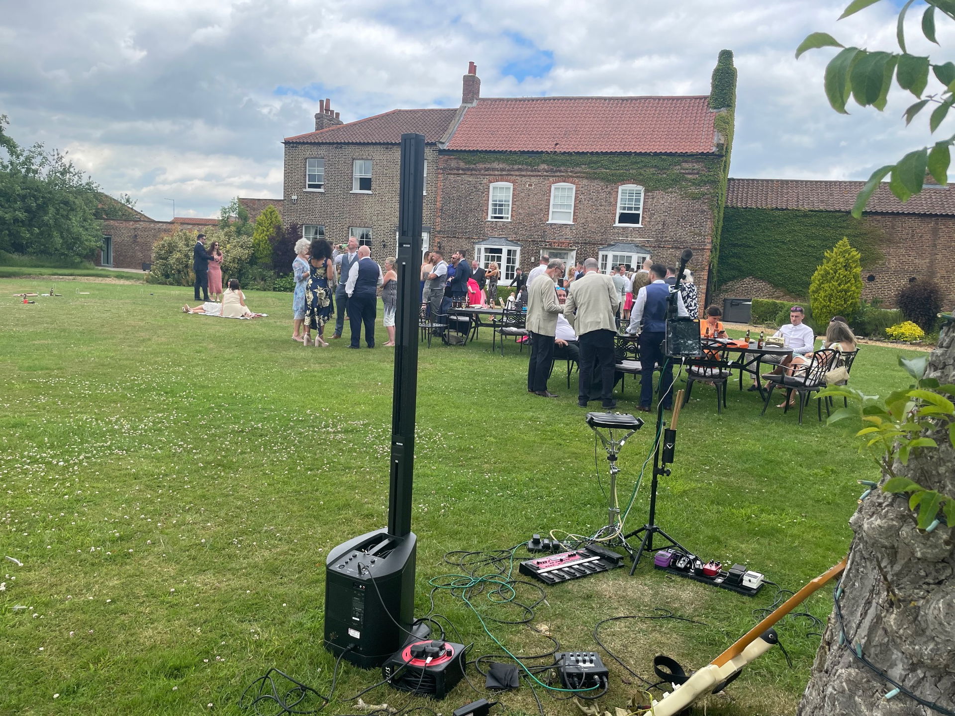 Dylan Dale Singer Guitarist Review Wedding North Yorkshire