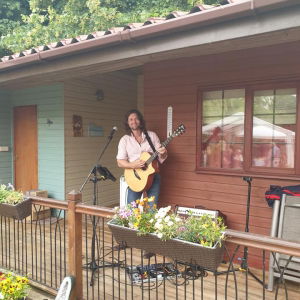 Jenny C booked Henry Hunter Acoustic for  their party in Cambridgeshire Henry Hunter Acoustic Singer Guitarist Review Private Party Cambridgeshire
