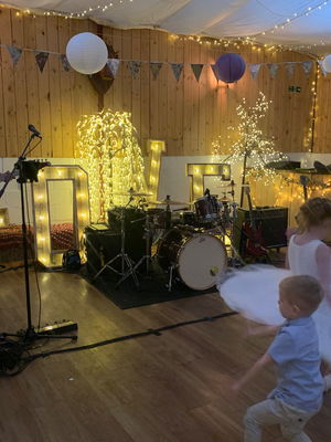 Event Resident Heroes Rock and Pop Trio London