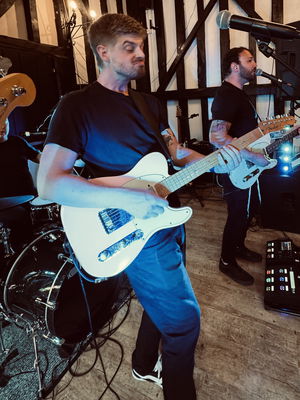 Event Happy Hour Rock and Pop Party Band Kent