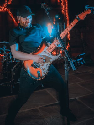 Event The Hot Shots Function Band Essex