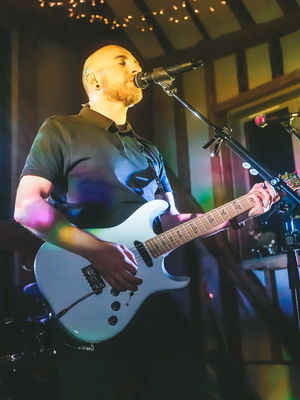 Event The Hot Shots Function Band Essex