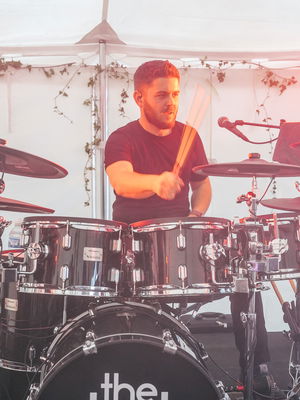 Event The Hot Shots Function Band Essex