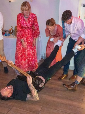 Event Happy Hour Rock and Pop Party Band Kent