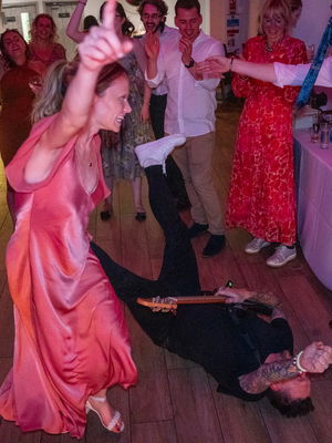 Event Happy Hour Rock and Pop Party Band Kent