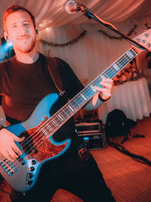 Event The Hot Shots Function Band Essex