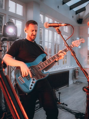 Event The Hot Shots Function Band Essex