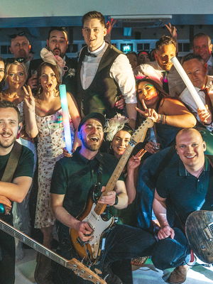 Event The Hot Shots Function Band Essex