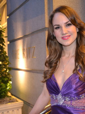 Event Louise Solo Singer Surrey