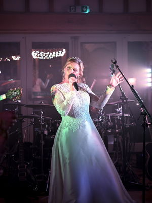 Event The Hot Shots Function Band Essex