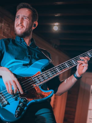 Event The Hot Shots Function Band Essex