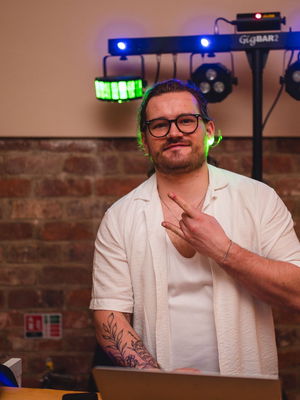 Event Marc Osborne Singer Guitarist East Yorkshire