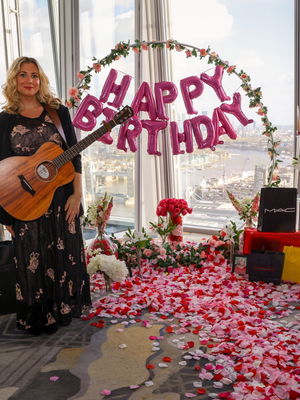 Event Florence Smith Singer / Guitarist / Pianist / Ukelele London