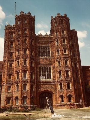 Event Kelly Barnes Singer Guitarist Northamptonshire