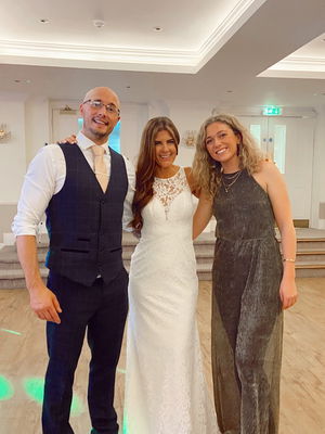 Event Kelly Barnes Singer Guitarist Northamptonshire