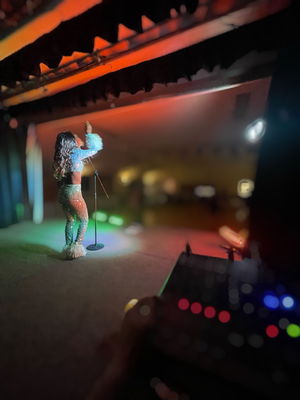 Event Motown Queen Solo Singer With Tracks Gloucestershire