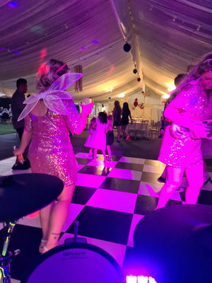 Event GLOW PARTY BAND Neon Party Duo Essex