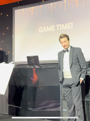 Event The Amazing Hypnotist and Mentalist Magician London