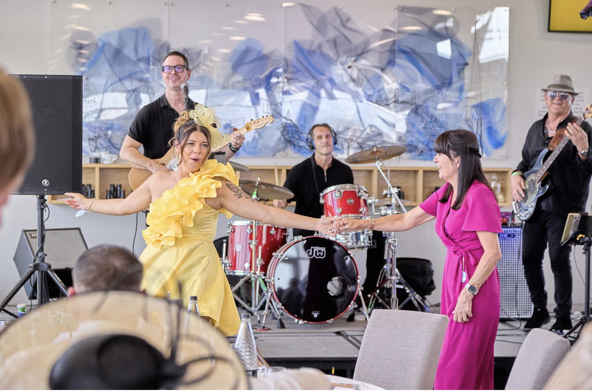 Leader Function Band Review Regatta / Sporting Event Berkshire