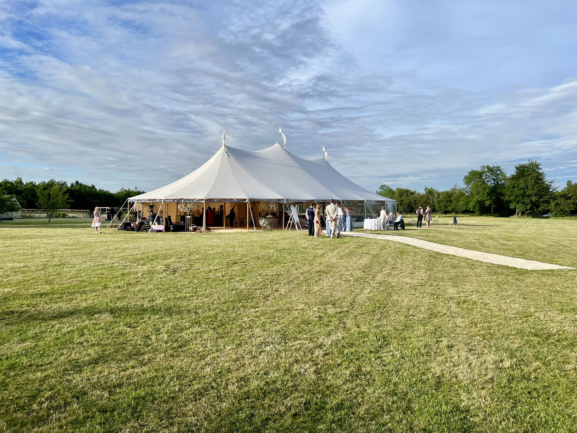 The Dukes Function Band Review Wedding Buckinghamshire