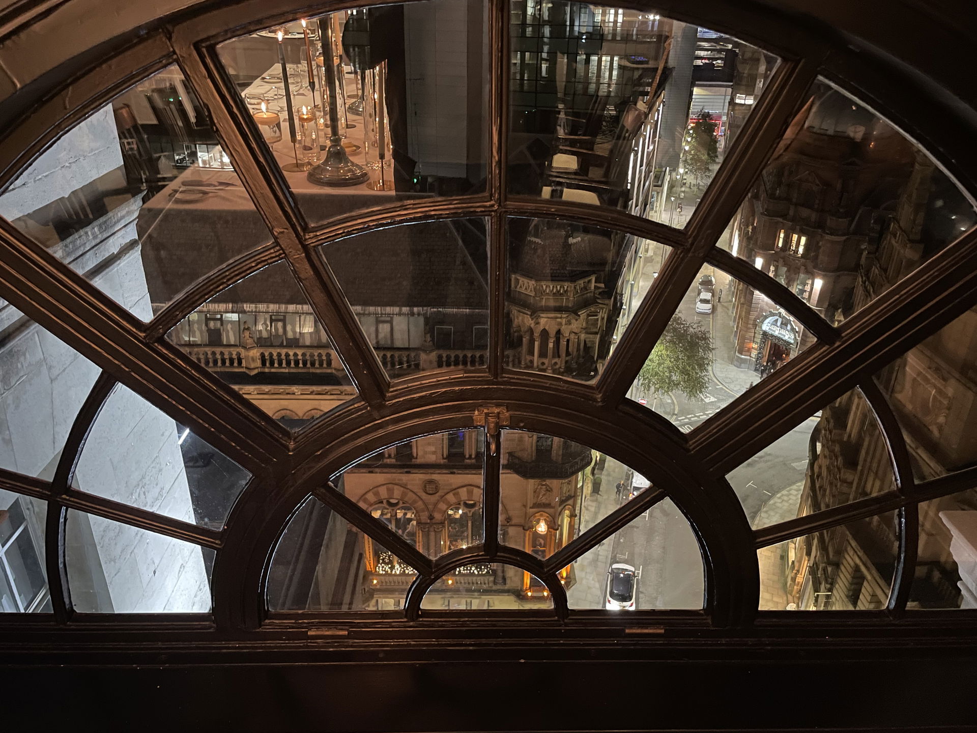 Dylan Dale Singer Guitarist Review Hotel / Restaurant Event Manchester