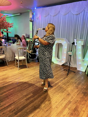 Event Mads on Sax Saxophonist Essex