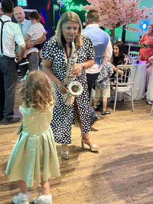 Event Mads on Sax Saxophonist Essex