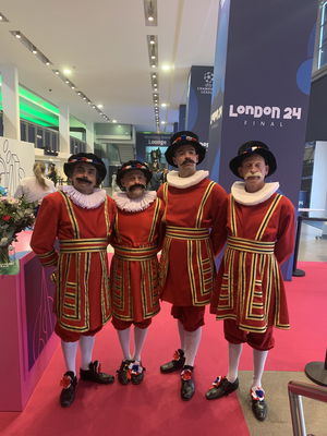 Event Living Human Statues Living Statues Oxfordshire