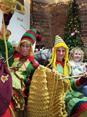 Event Wooden Figurine Living Statue London