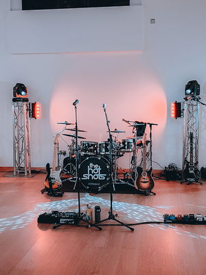 Event The Hot Shots Function Band Essex