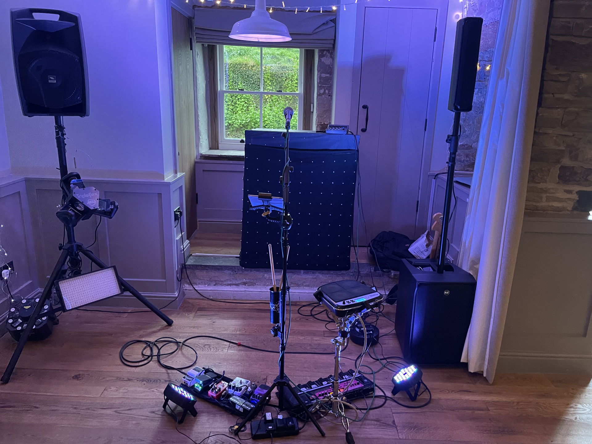 Dylan Dale Singer Guitarist Review Wedding Lancashire