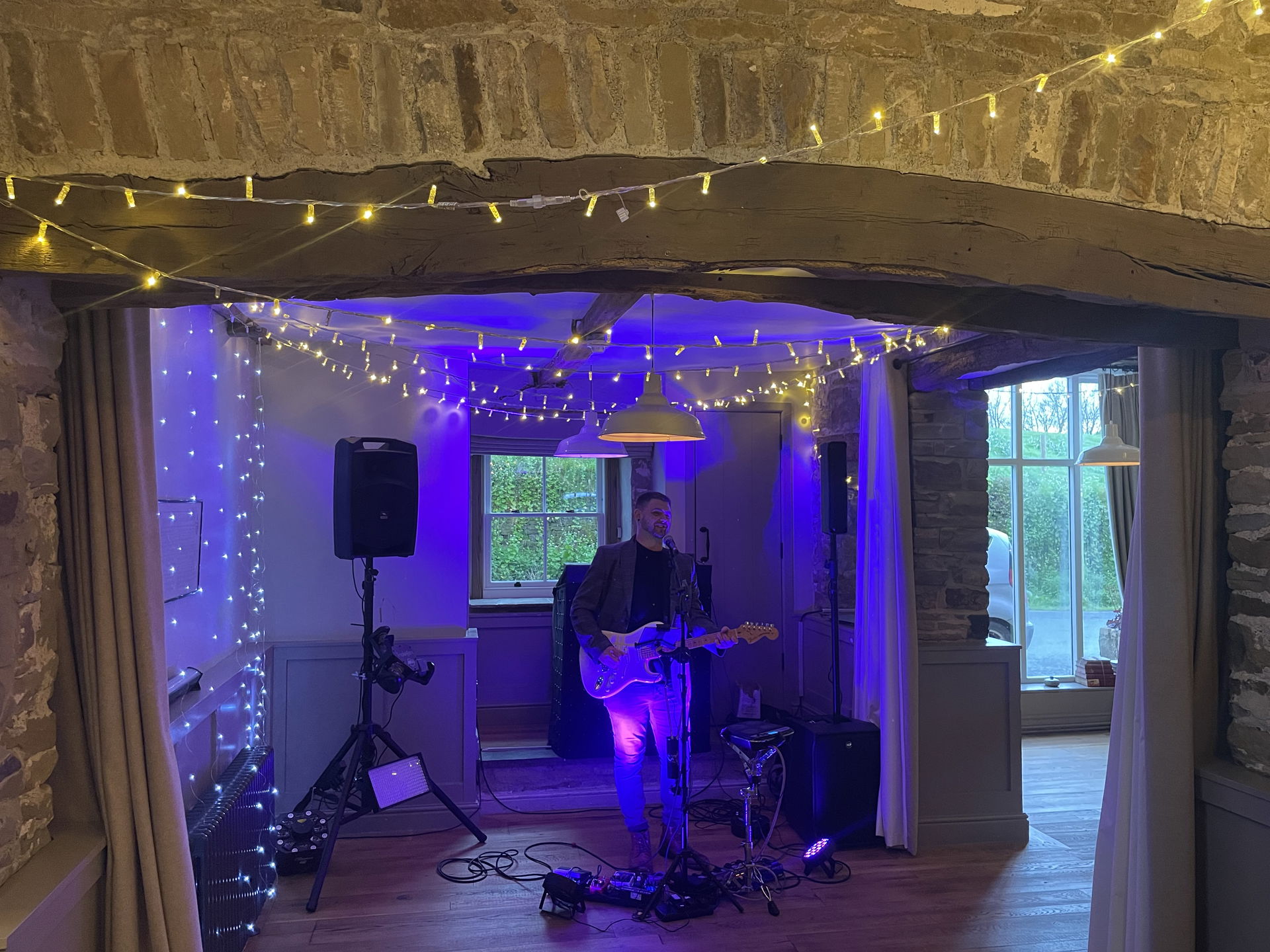 Dylan Dale Singer Guitarist Review Wedding Lancashire