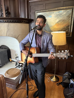 Event DT Music Singer Guitarist Edinburgh