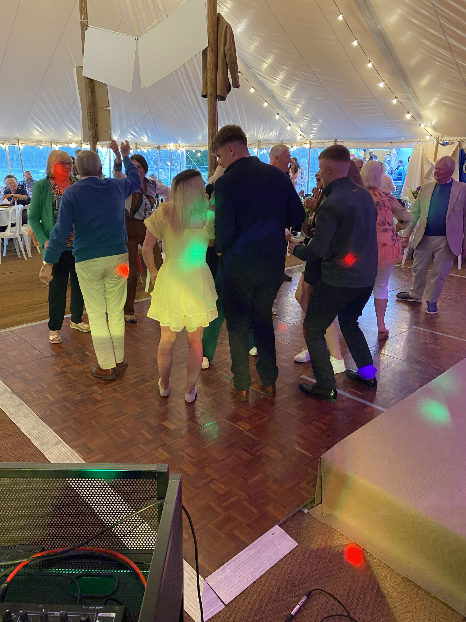 Steve Scott Wedding DJ Review Private Party Worcestershire