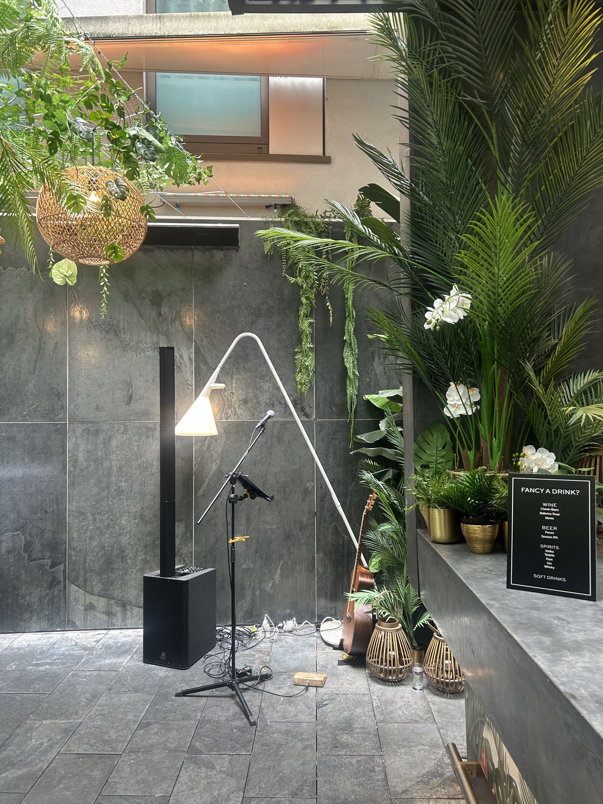 Alfie Singer Guitarist Review Wedding London