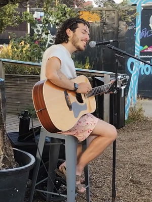 Event Valentine Singer Guitarist London